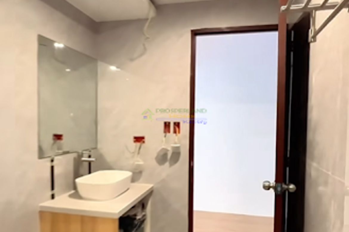 4 Bedroom House for Sale in Pamplona Dos, Las Piñas, Metro Manila – photo 8