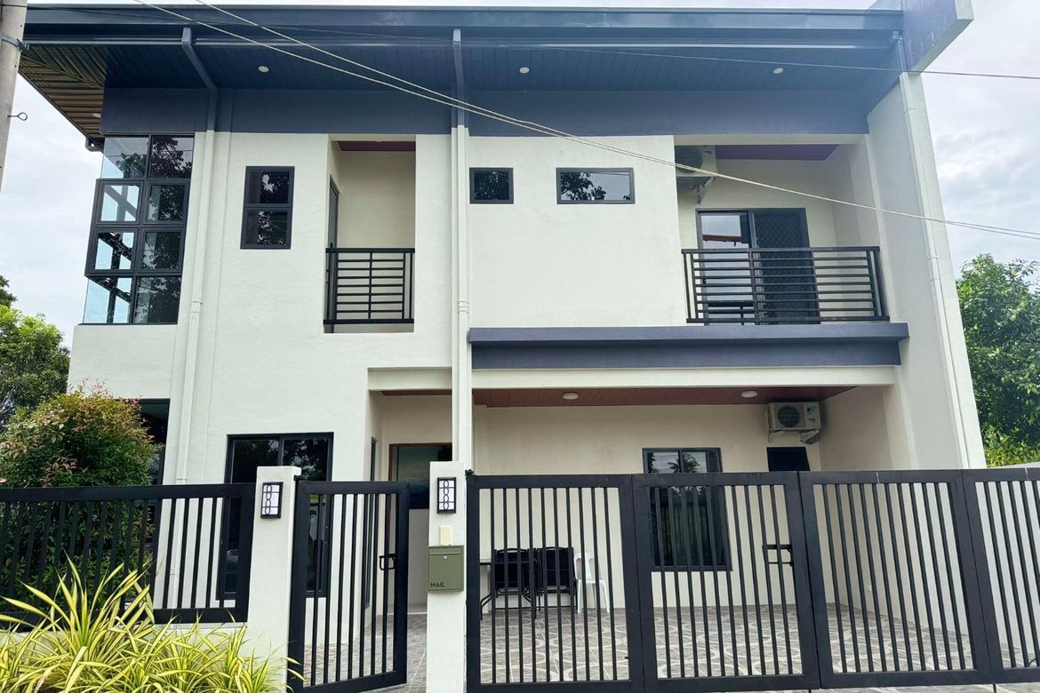 4 Bedroom House for Sale in Perrelos, Carcar, Cebu – photo 2