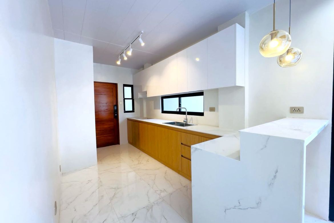 4 Bedroom House for Sale in Pilar, Las Piñas, Metro Manila – photo 6