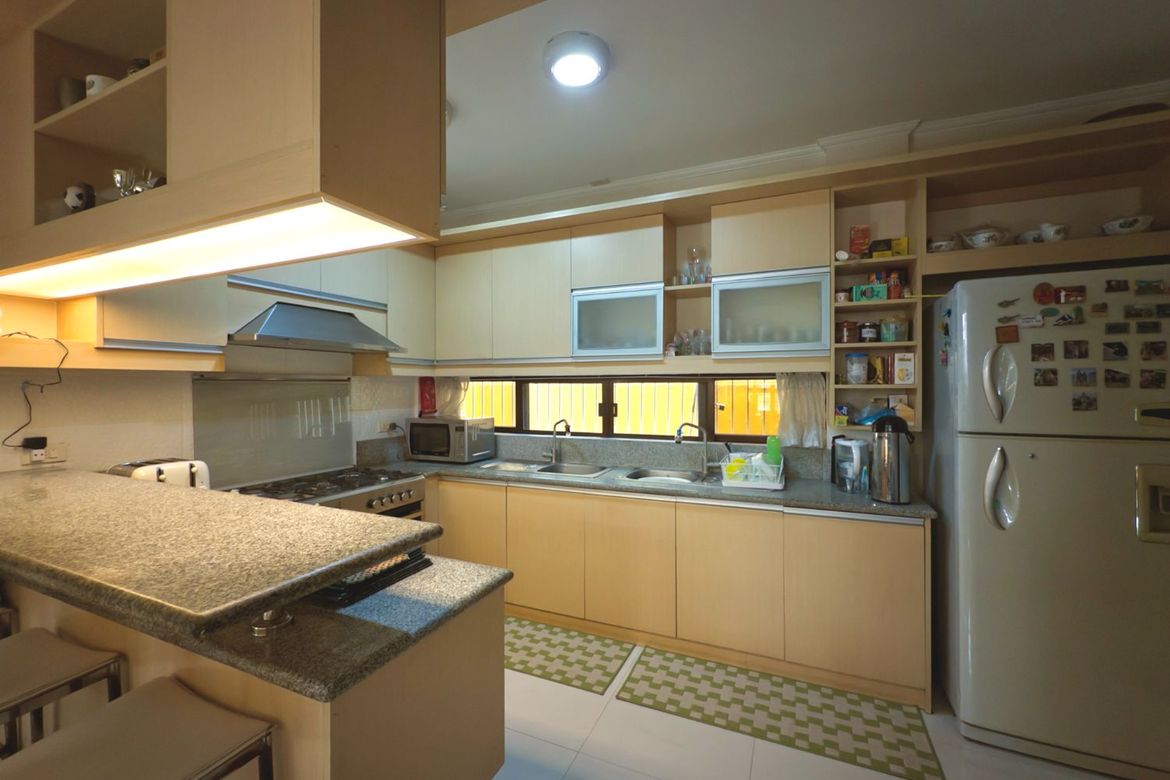4 Bedroom House for Sale in Pilar, Las Piñas, Metro Manila – photo 5