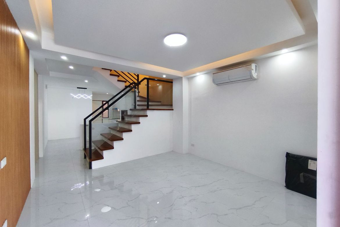 4 Bedroom House for Sale in Pilar, Las Piñas, Metro Manila – photo 5
