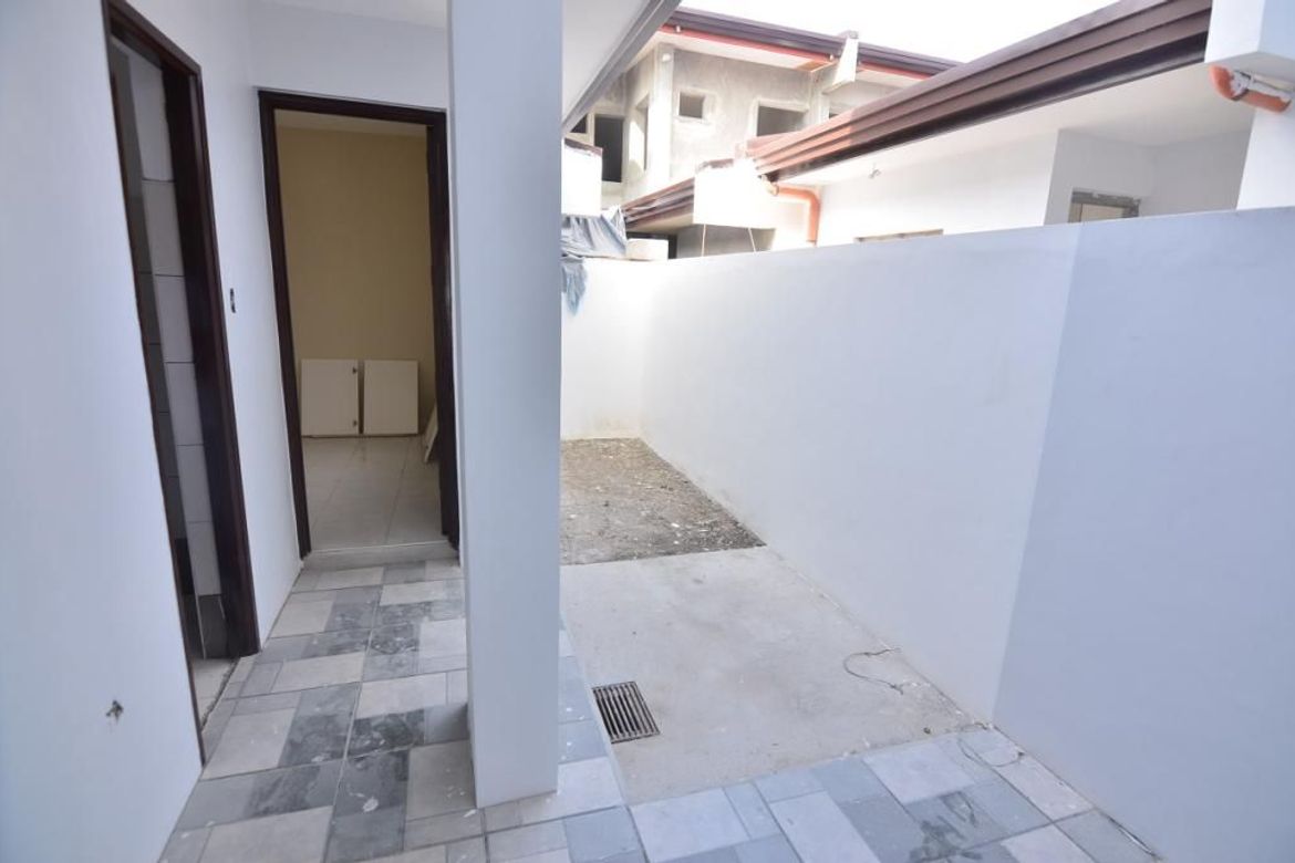 4 Bedroom House for Sale in Pilar, Las Piñas, Metro Manila – photo 7