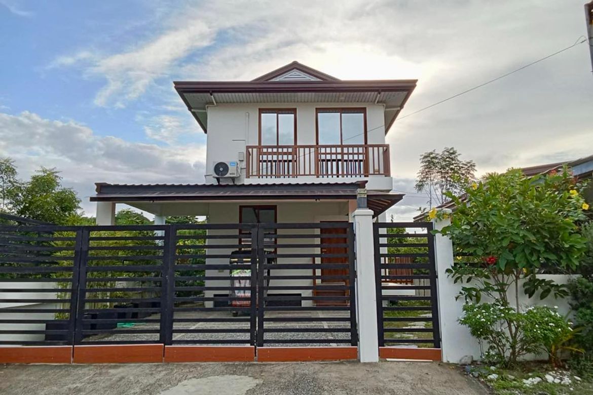 4 Bedroom House for Sale in Poblacion, Bacnotan, La Union