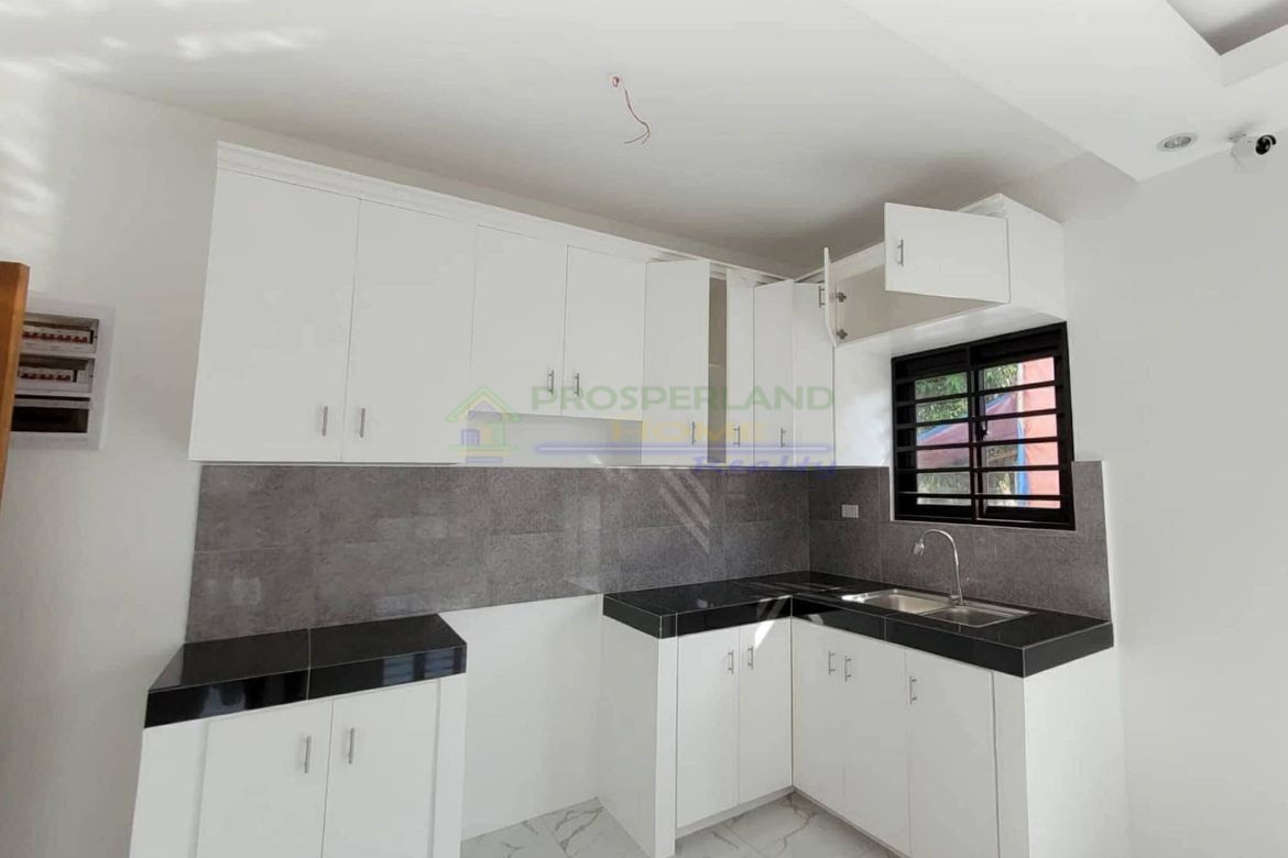 4 Bedroom House for Sale in Poblacion Barangay 6, Lipa, Batangas – photo 3