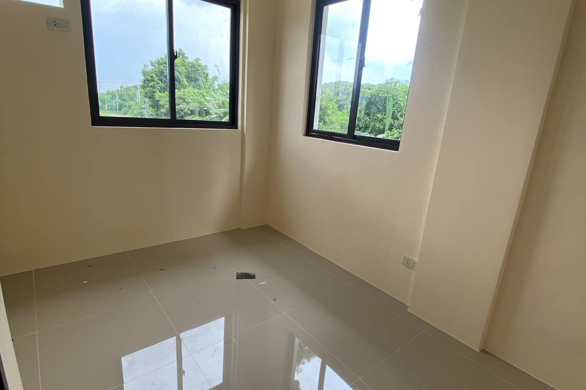 4 Bedroom House for Sale in Poblacion Barangay 6, Lipa, Batangas – photo 6