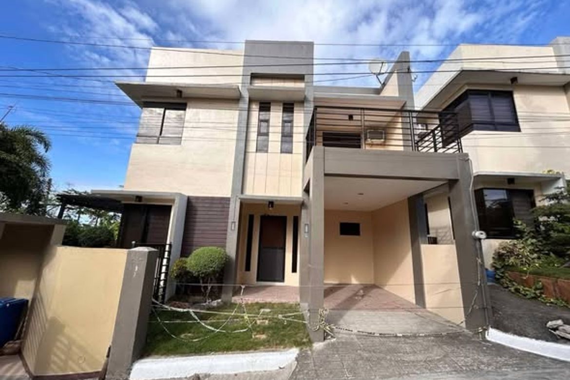 4 Bedroom House for Sale in Poblacion, Liloan, Cebu