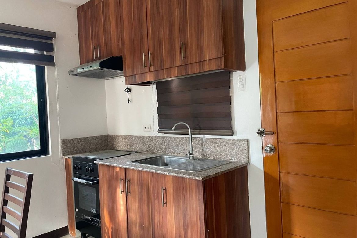 4 Bedroom House for Sale in Poblacion, Liloan, Cebu – photo 5