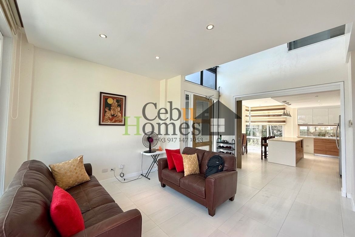 4 Bedroom House for Sale in Poblacion, Liloan, Cebu – photo 2