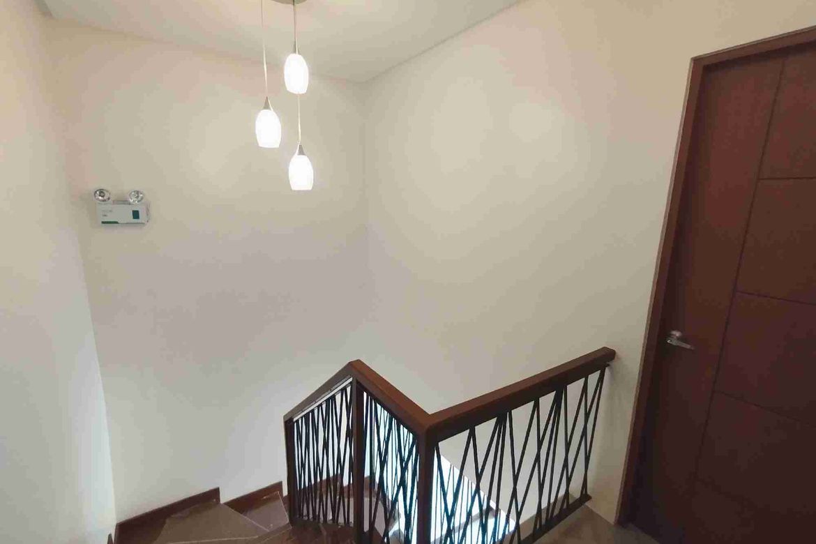 4 Bedroom House for Sale in Poblacion, Muntinlupa, Metro Manila – photo 3
