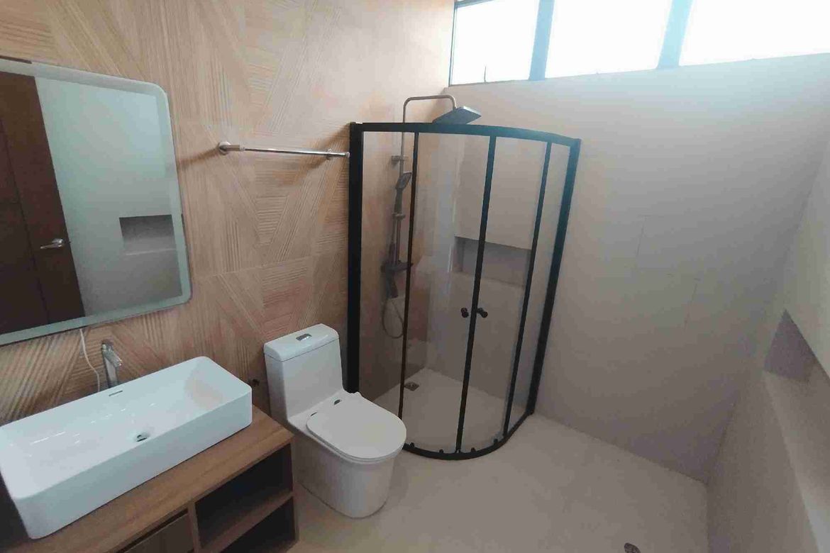 4 Bedroom House for Sale in Poblacion, Muntinlupa, Metro Manila – photo 7