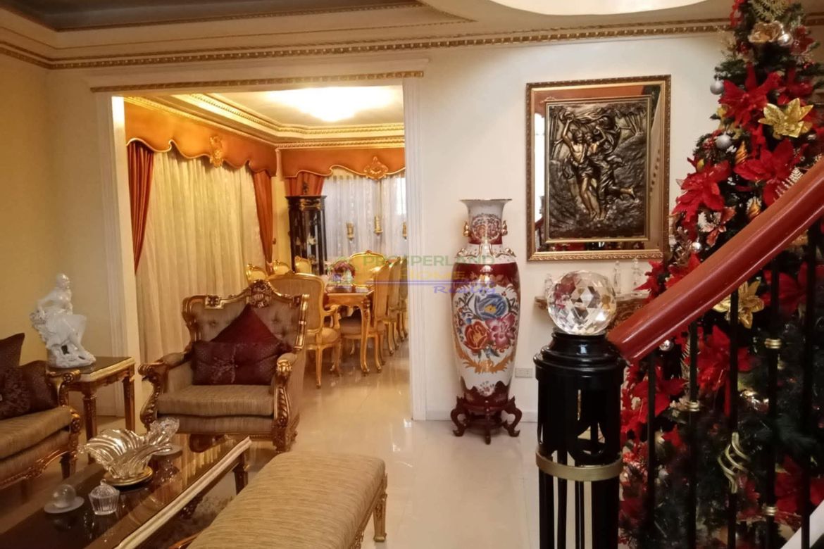 4 Bedroom House for Sale in Poblacion, Muntinlupa, Metro Manila – photo 4