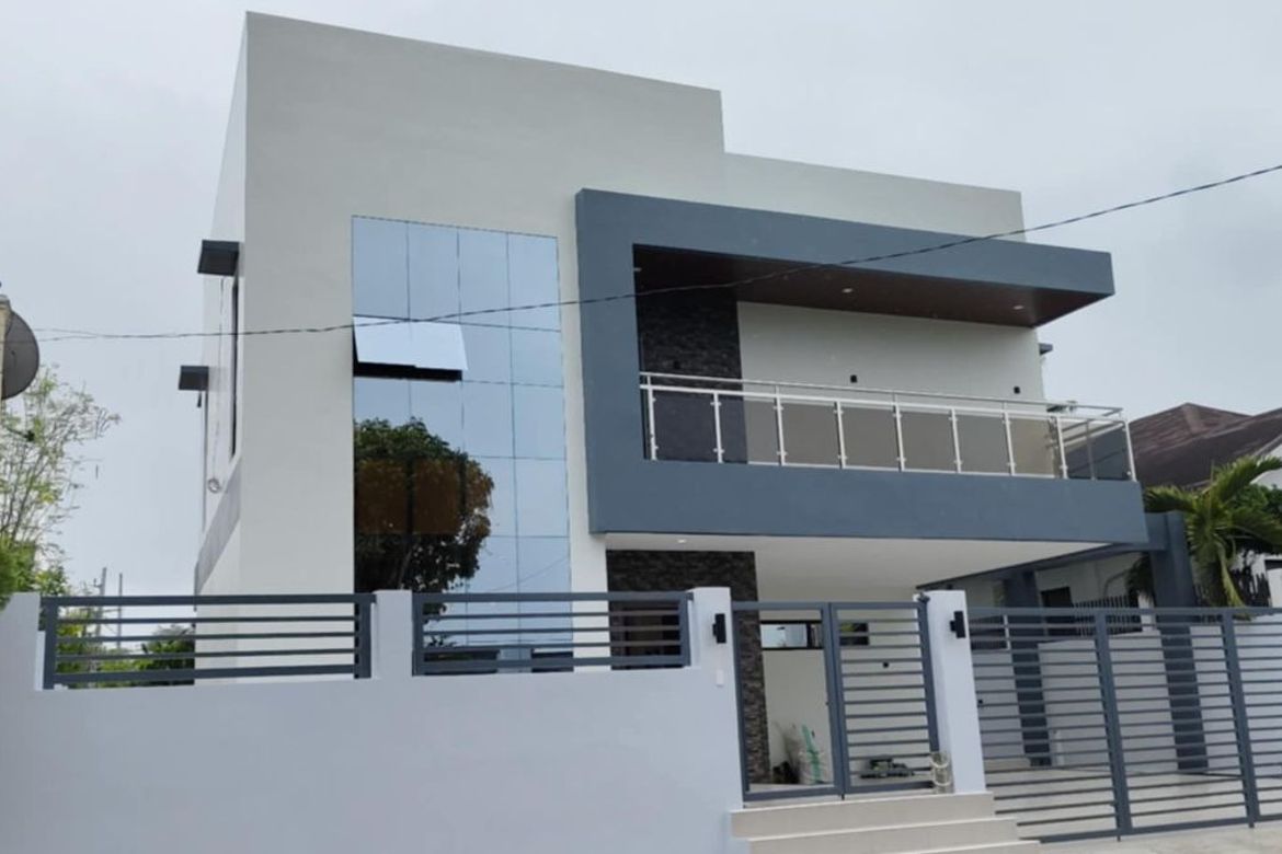 4 Bedroom House for Sale in Poblacion Occidental, Consolacion, Cebu