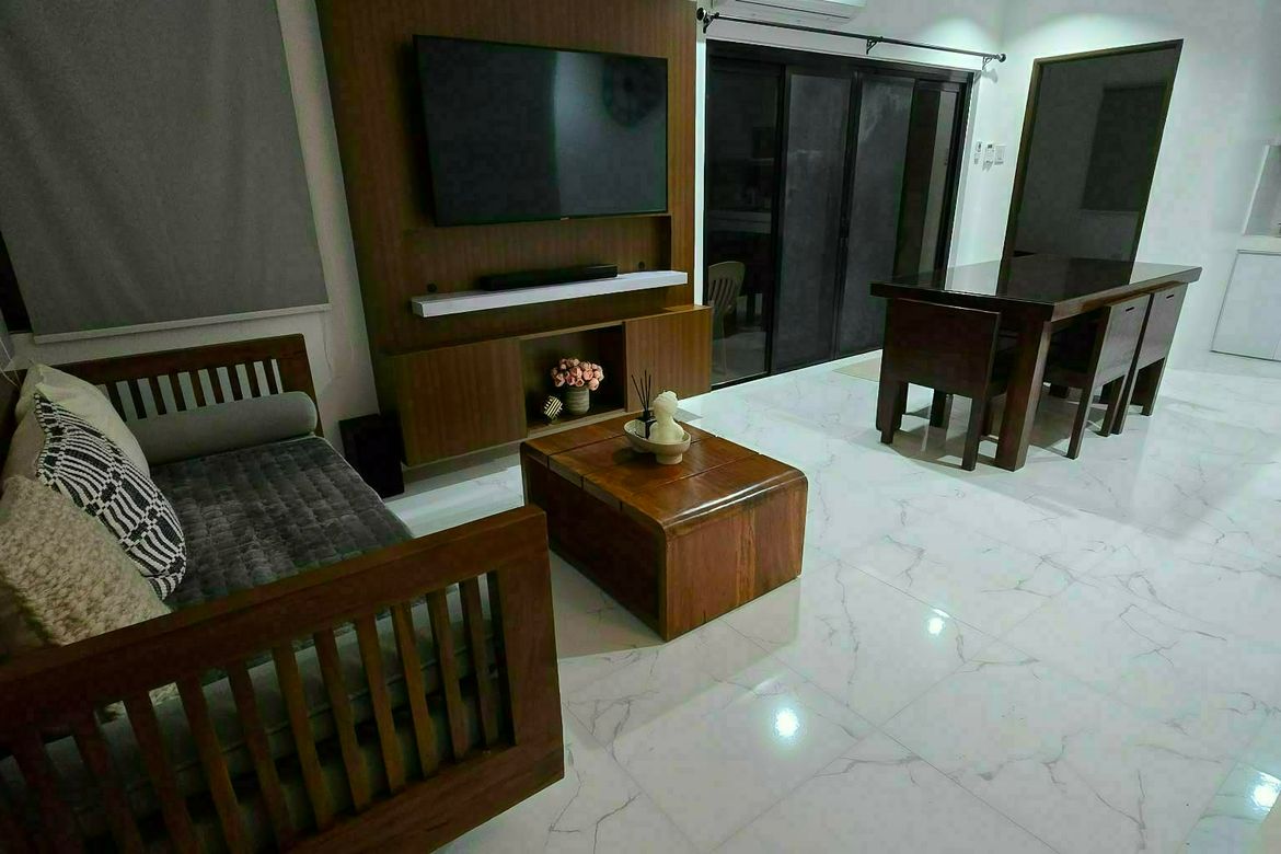 4 Bedroom House for Sale in Poblacion, San Juan, Batangas – photo 6