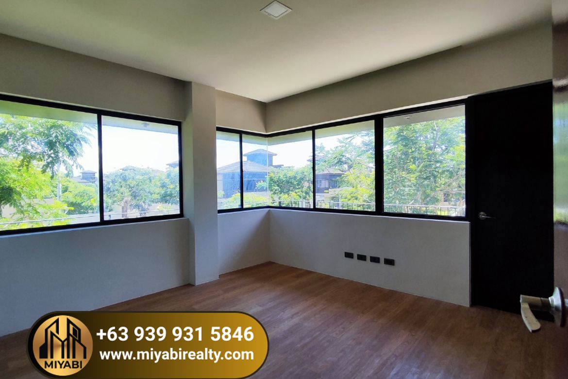 4 Bedroom House for Sale in Poblacion, San Juan, Batangas – photo 2