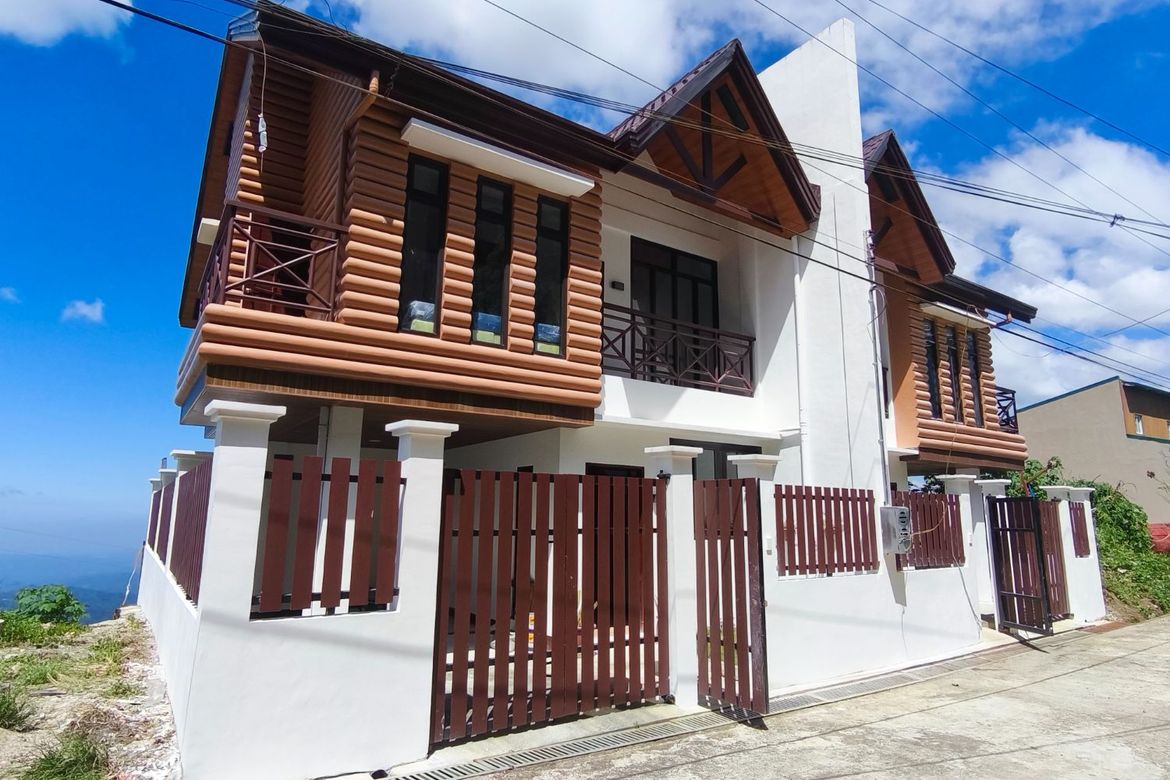 4 Bedroom House for Sale in Poblacion, Tuba, Benguet – photo 2