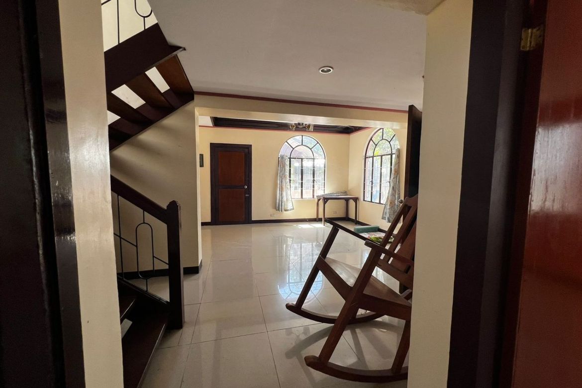 4 Bedroom House for Sale in Poblacion, Zamboanguita, Negros Oriental – photo 7