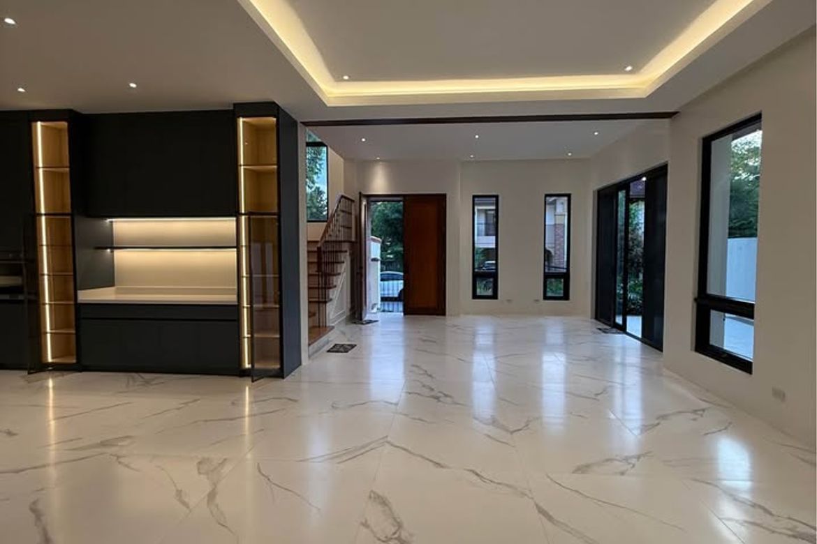 4 Bedroom House for Sale in Portofino Heights, Almanza Dos, Las Piñas, Metro Manila – photo 8