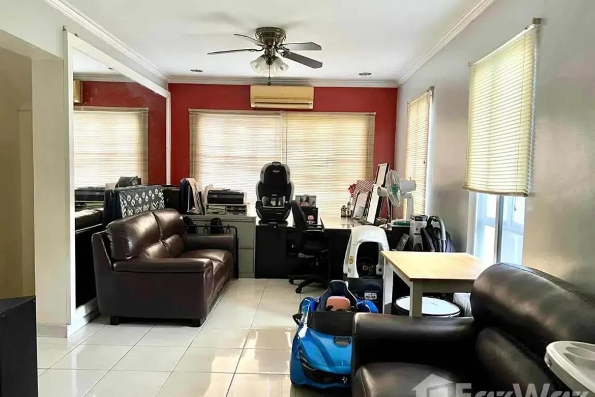 4 Bedroom House for Sale in Portofino South, Poblacion, Muntinlupa, Metro Manila – photo 5