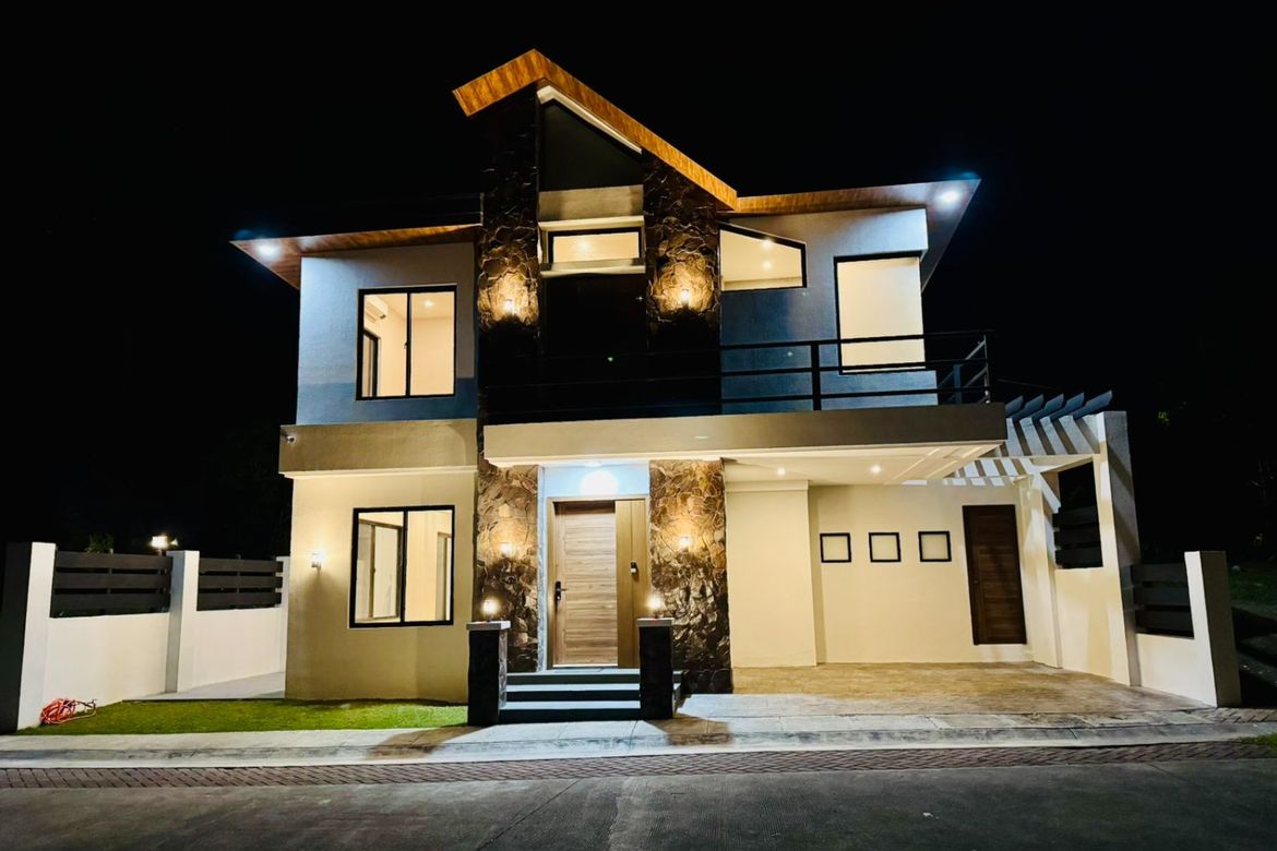 4 Bedroom House for Sale in Pramana Residential Park, Malitlit, Santa Rosa, Laguna – photo 2