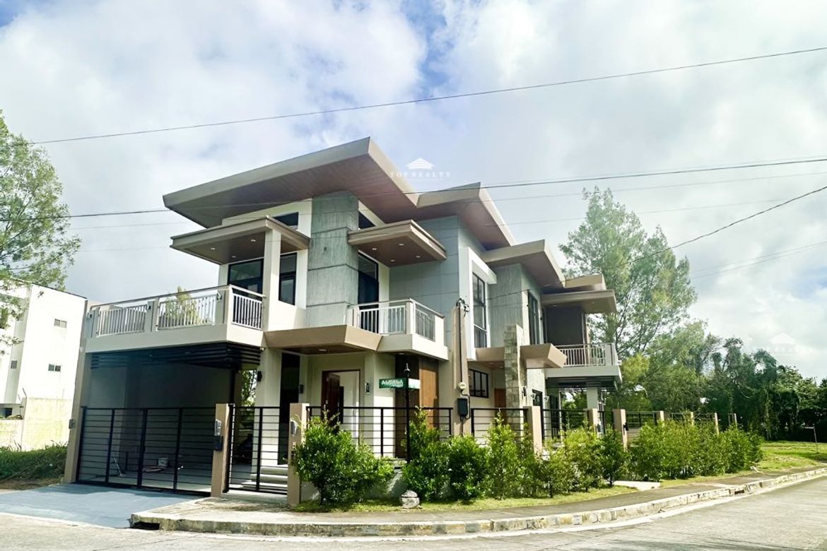 4 Bedroom House for Sale in Pueblo Del Sol, Asisan, Tagaytay, Cavite – photo 3