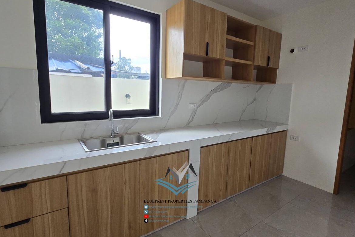 4 Bedroom House for Sale in Pulung Maragul, Angeles, Pampanga – photo 7