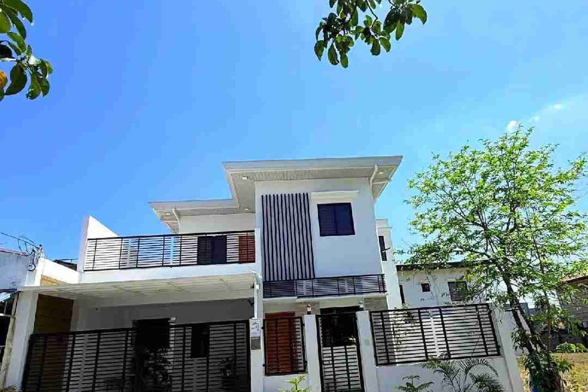 4 Bedroom House for Sale in Pulung Maragul, Angeles, Pampanga