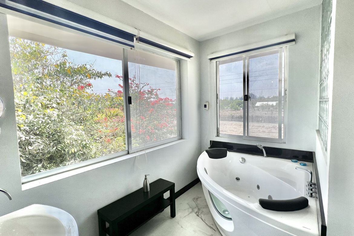 4 Bedroom House for Sale in Pundaquit, San Antonio, Zambales – photo 8