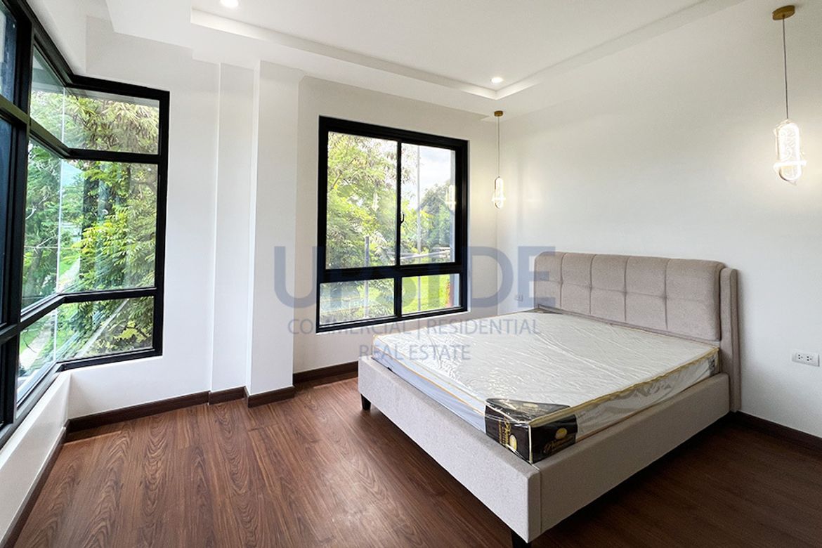 4 Bedroom House for Sale in Puting Kahoy, Silang, Cavite