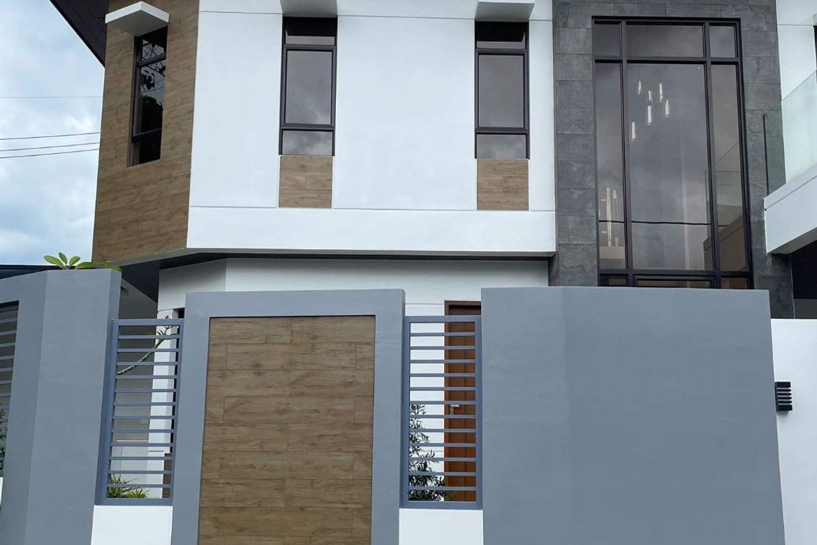 4 Bedroom House for Sale in Quiapo, Manila, Metro Manila near LRT-1 Carriedo