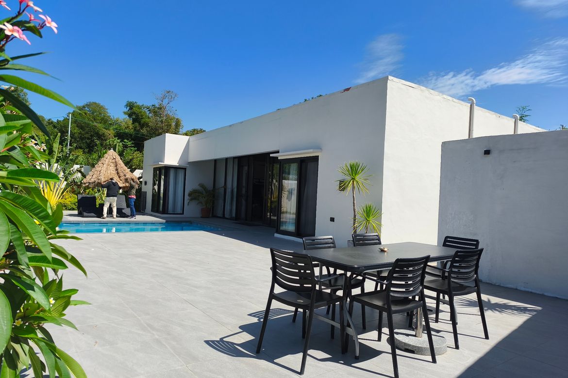 4 Bedroom House for Sale in Quilitisan, Calatagan, Batangas – photo 3
