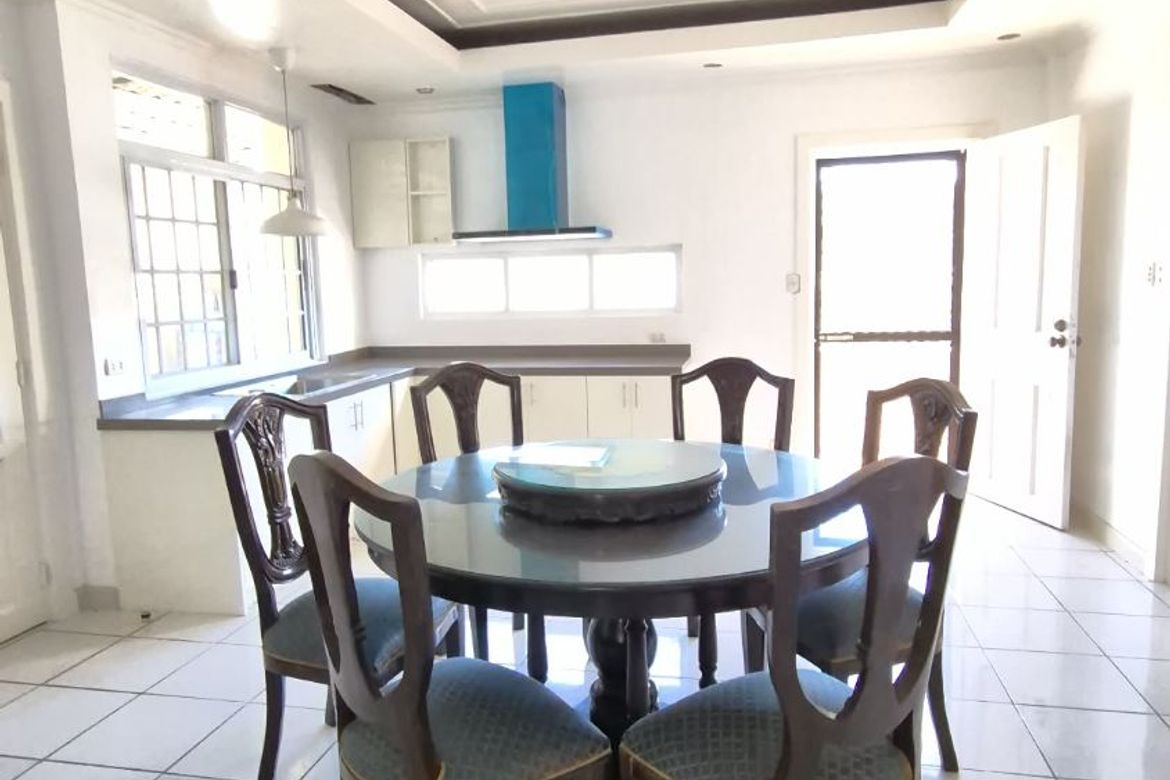4 Bedroom House for Sale in Rizal Monument Area, Baguio, Benguet – photo 6