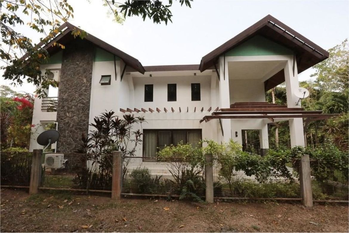 4 Bedroom House for Sale in Sabang, Morong, Bataan