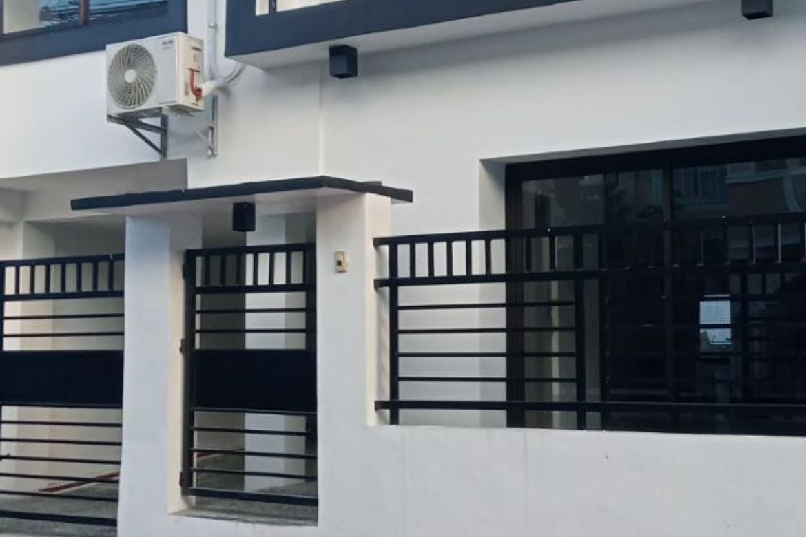 4 Bedroom House for Sale in Salapan, San Juan, Metro Manila near LRT-2 J. Ruiz – photo 2