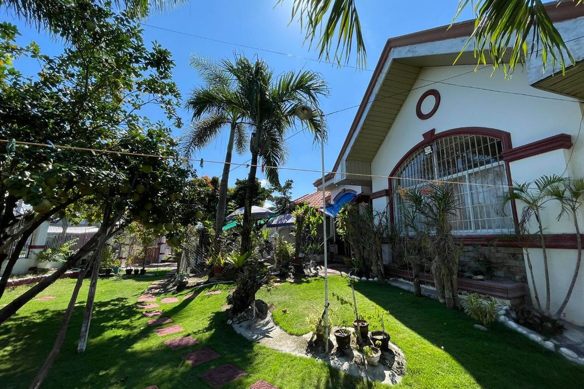 4 Bedroom House for Sale in Salcedo, Luna, La Union
