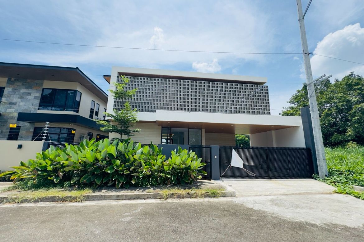 4 Bedroom House for Sale in Salitran I, Dasmariñas, Cavite – photo 2