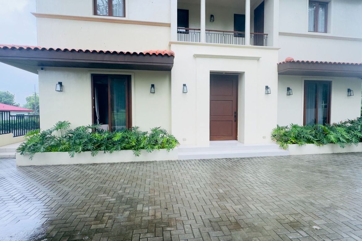 4 Bedroom House for Sale in San Francisco, Biñan, Laguna – photo 4