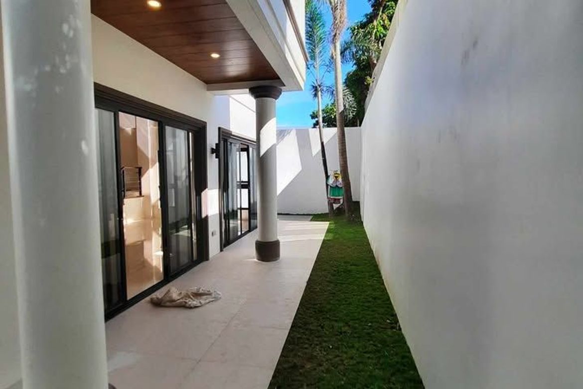 4 Bedroom House for Sale in San Isidro, Cainta, Rizal – photo 4