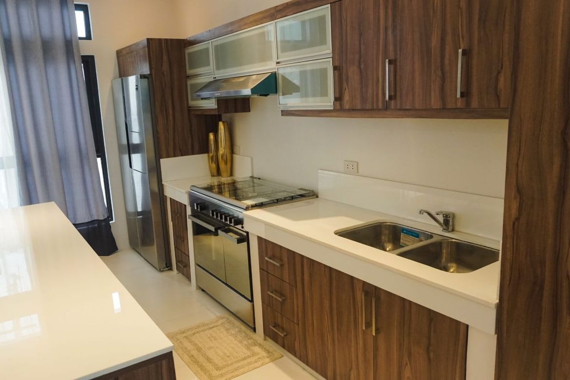 4 Bedroom House for Sale in San Juan, Metro Manila – photo 6