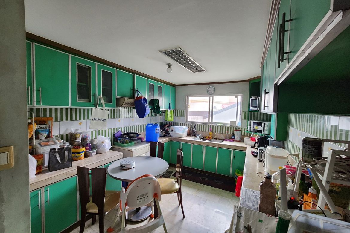 4 Bedroom House for Sale in San Juan Townhouse, San Juan, Metro Manila – photo 2