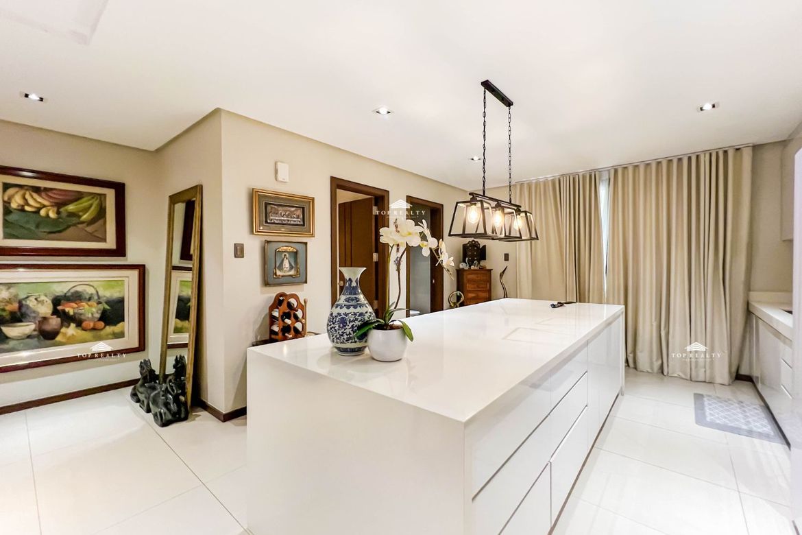 4 Bedroom House for Sale in San Martin de Porres, Parañaque, Metro Manila – photo 7