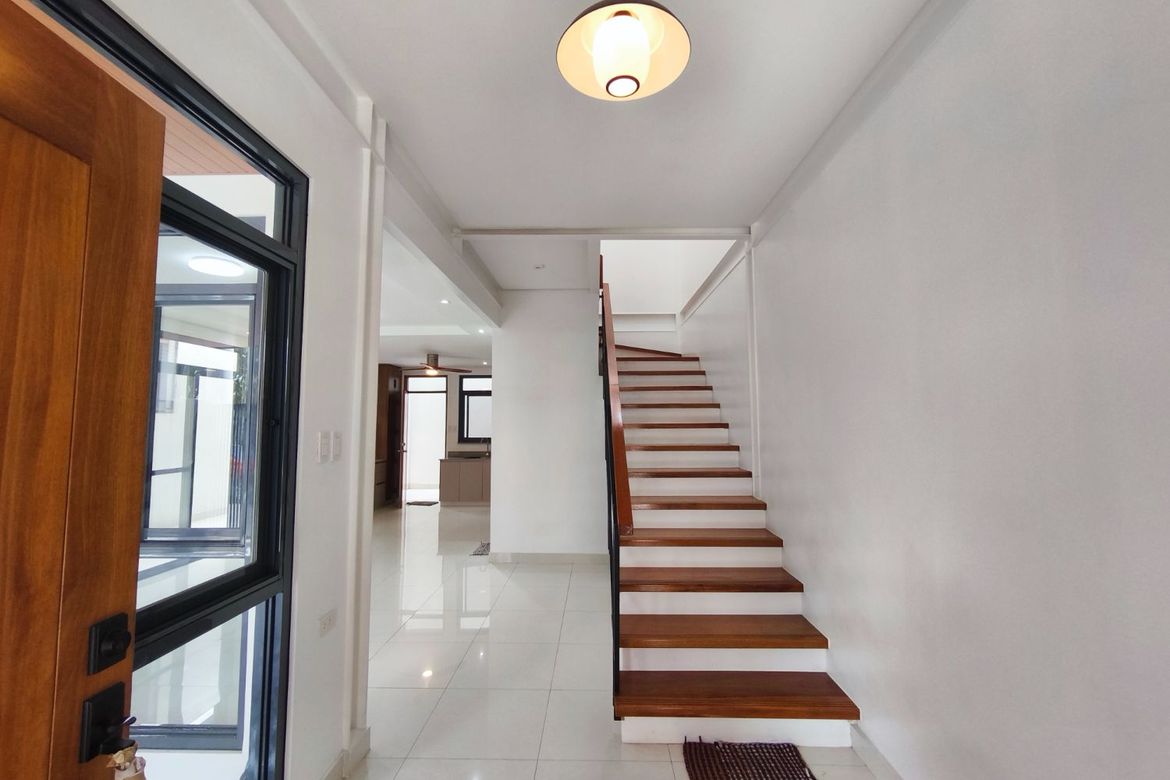 4 Bedroom House for Sale in San Miguel, Pasig, Metro Manila – photo 5