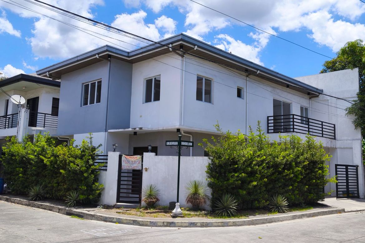 4 Bedroom House for Sale in San Miguel, Pasig, Metro Manila
