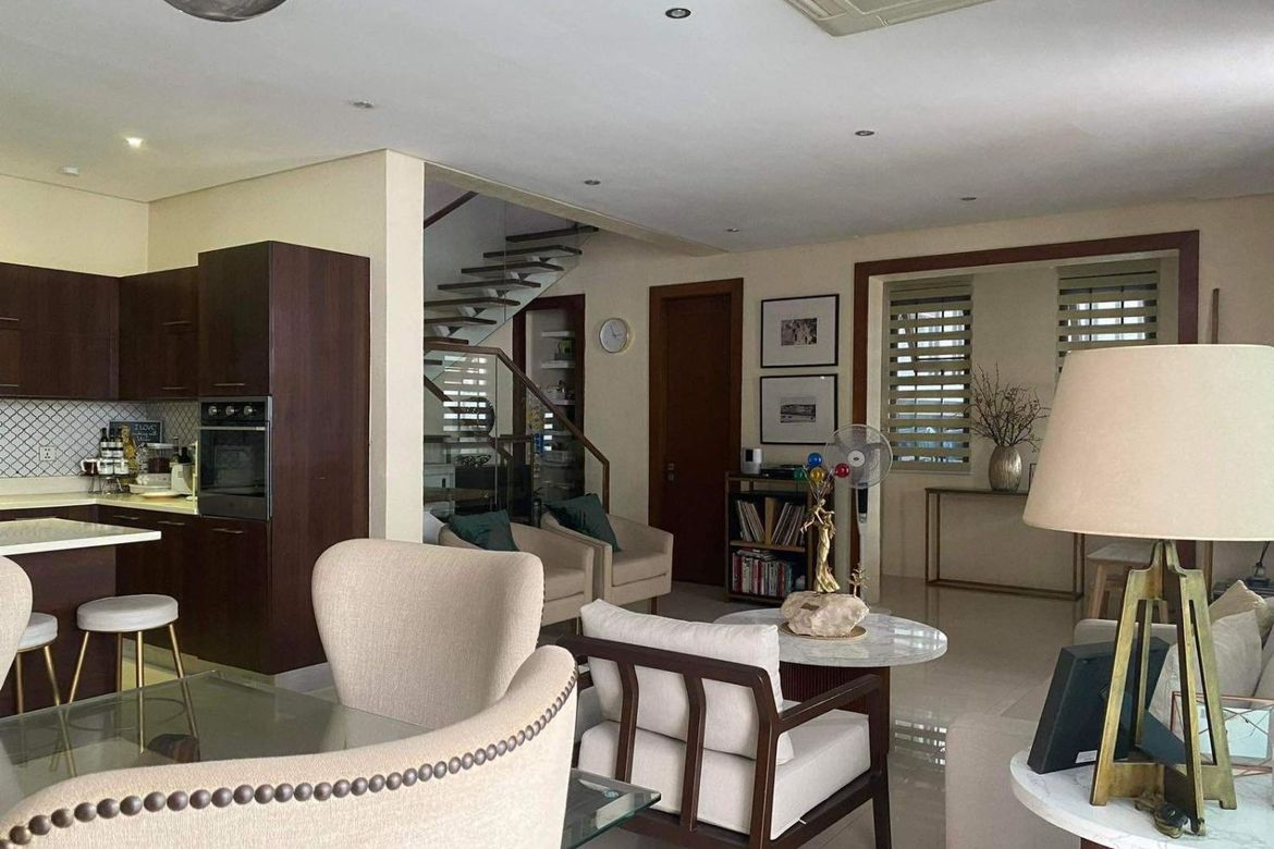 4 Bedroom House for Sale in San Miguel, Taguig, Metro Manila – photo 5