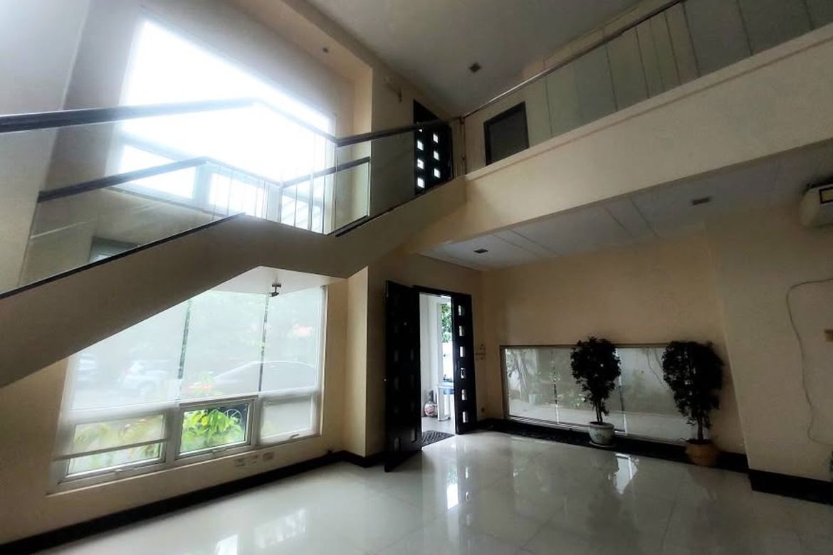 4 Bedroom House for Sale in San Nicolas, Pasig, Metro Manila – photo 4