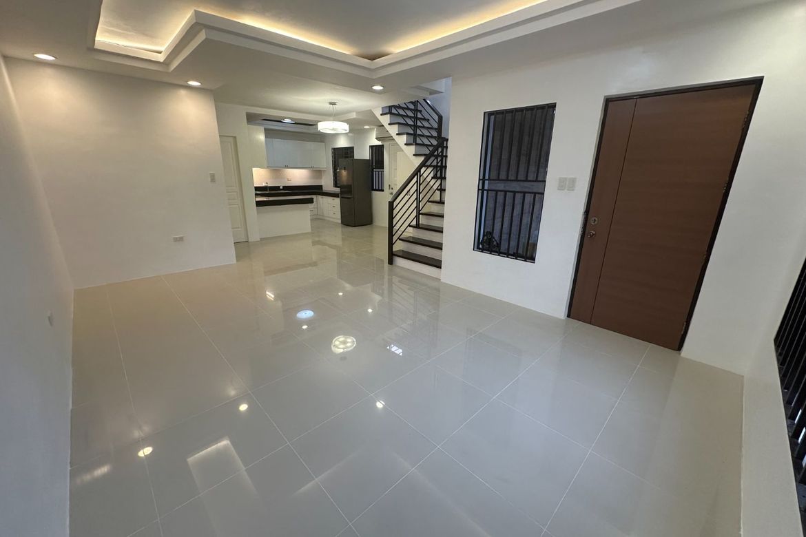 4 Bedroom House for Sale in Santa Ana, Taytay, Rizal – photo 2