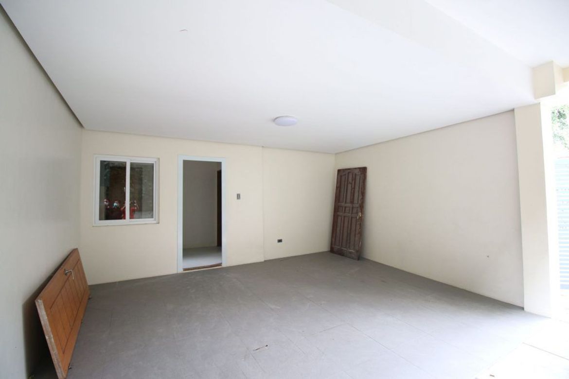 4 Bedroom House for Sale in Santa Cruz, Manila, Metro Manila near LRT-1 Doroteo Jose