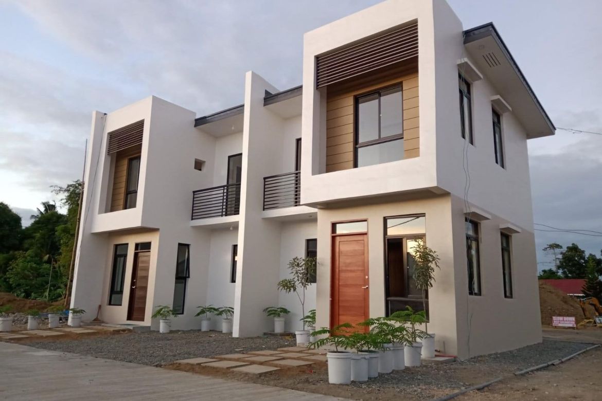 4 Bedroom House for Sale in Santa Rosa, Iloilo City, Iloilo