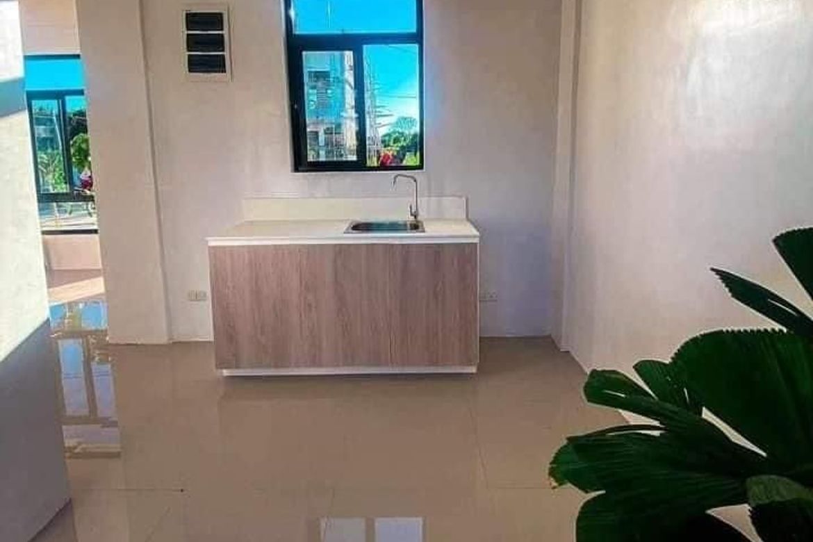 4 Bedroom House for Sale in Santa Rosa, Iloilo City, Iloilo – photo 2