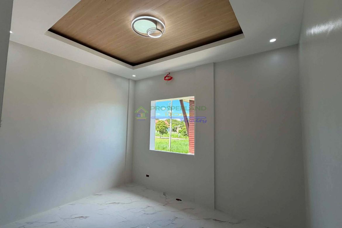 4 Bedroom House for Sale in Santa Rosa, Laguna – photo 7