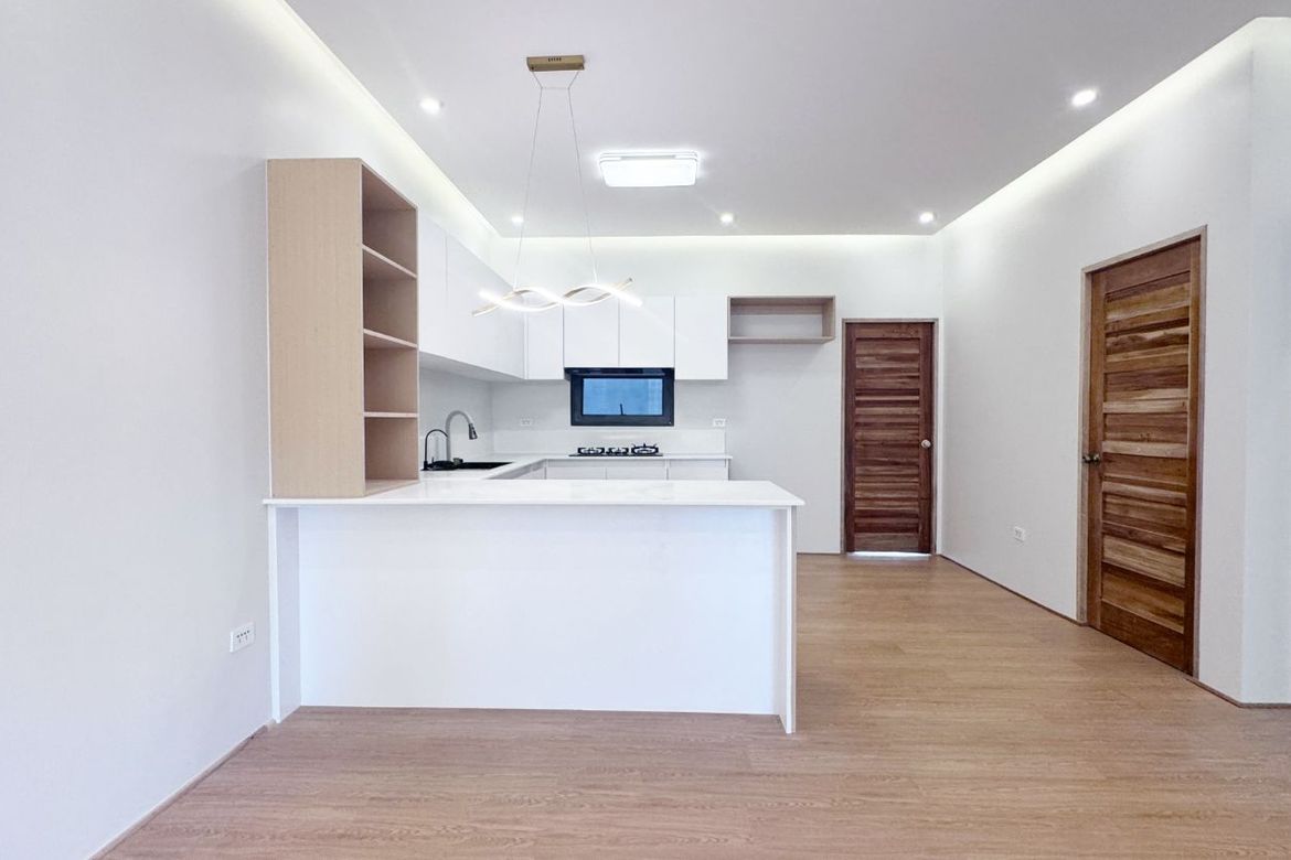 4 Bedroom House for Sale in Santa Rosa, Laguna – photo 7
